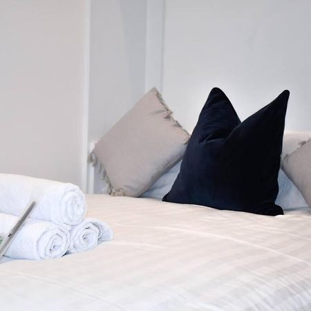 The Cosy Kove Apartment บอร์นมัธ ภายนอก รูปภาพ