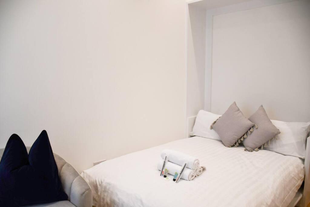 The Cosy Kove Apartment บอร์นมัธ ภายนอก รูปภาพ